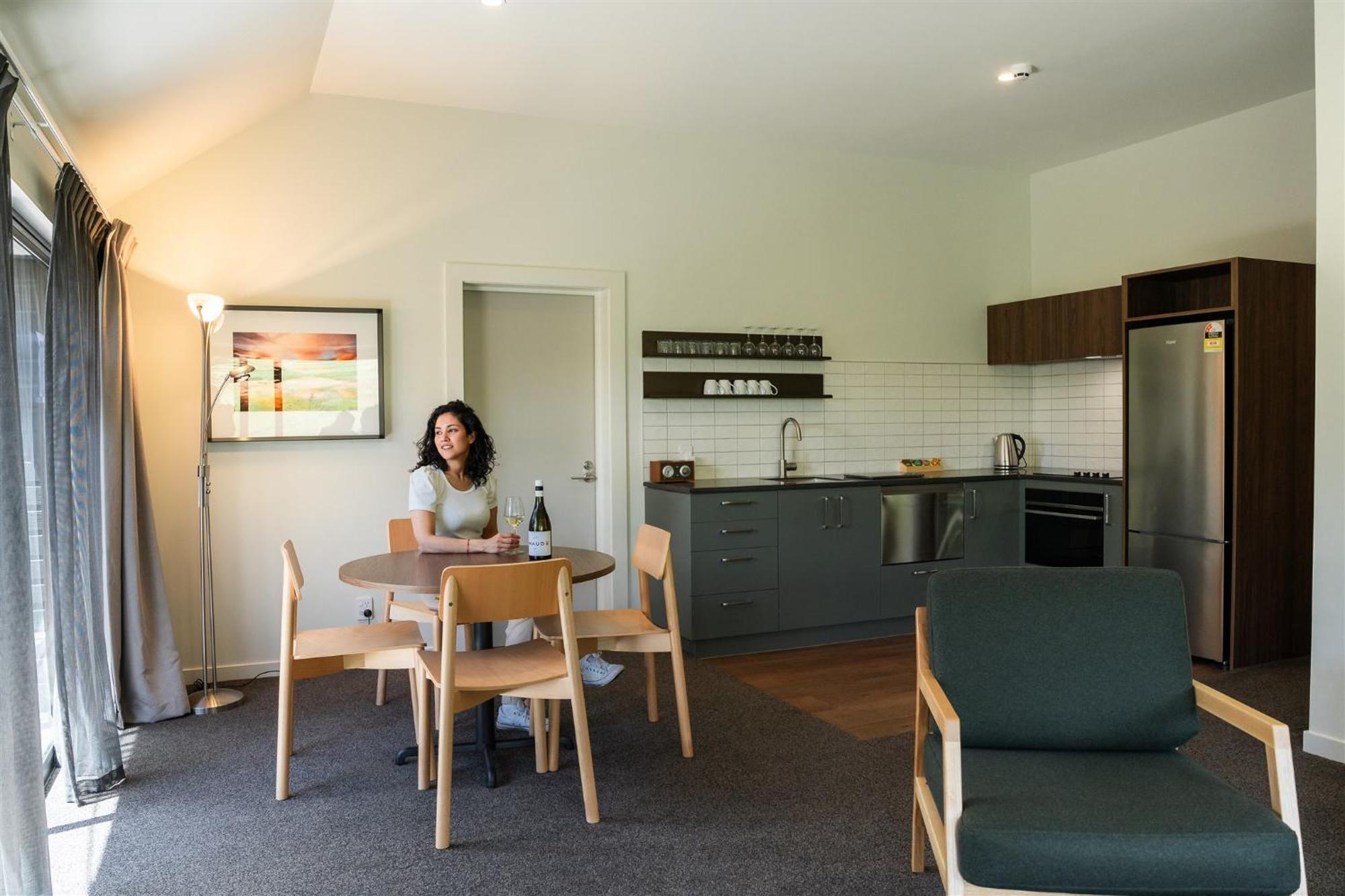 Edgewater Hotel Wanaka Extérieur photo