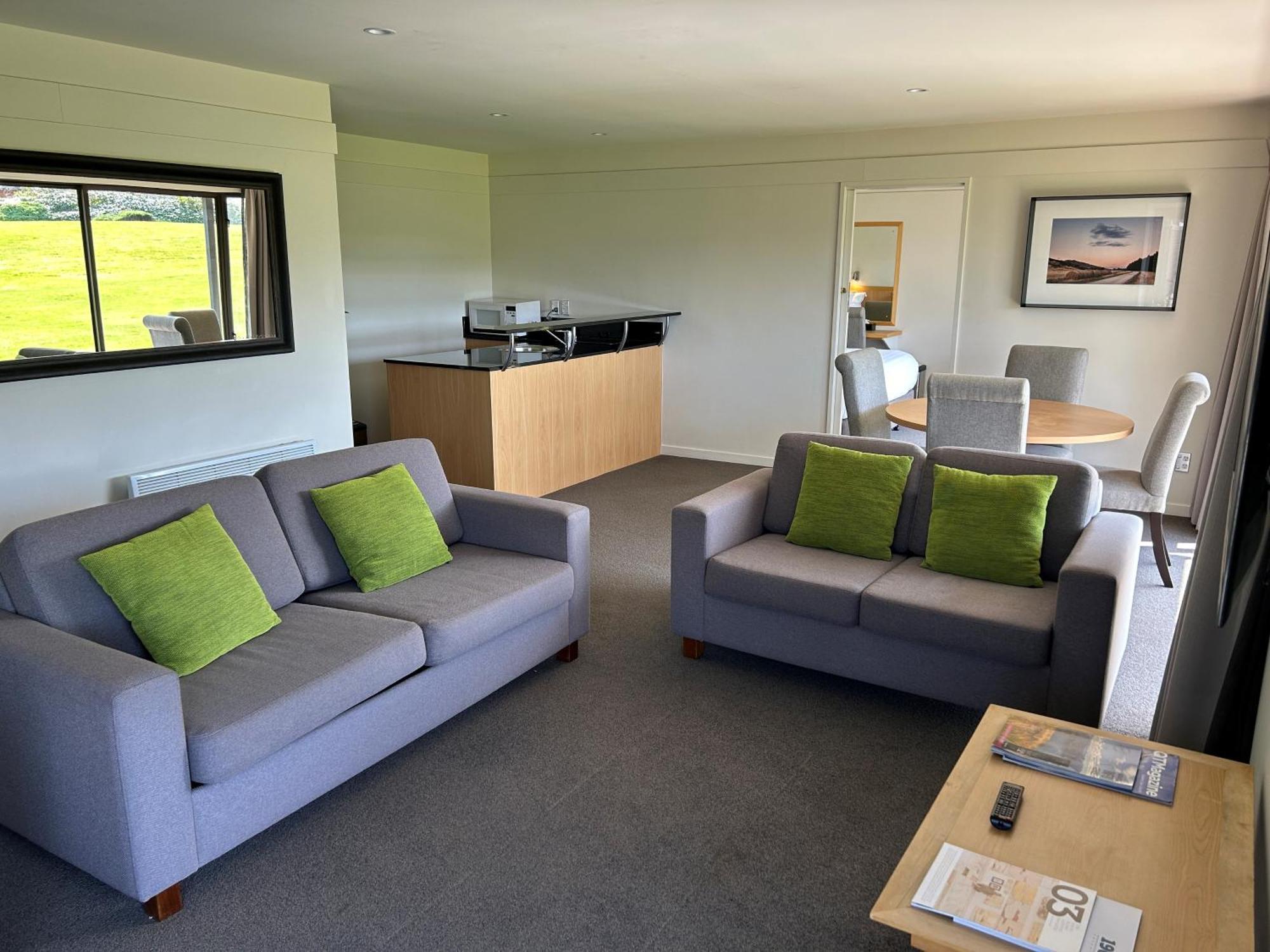 Edgewater Hotel Wanaka Extérieur photo